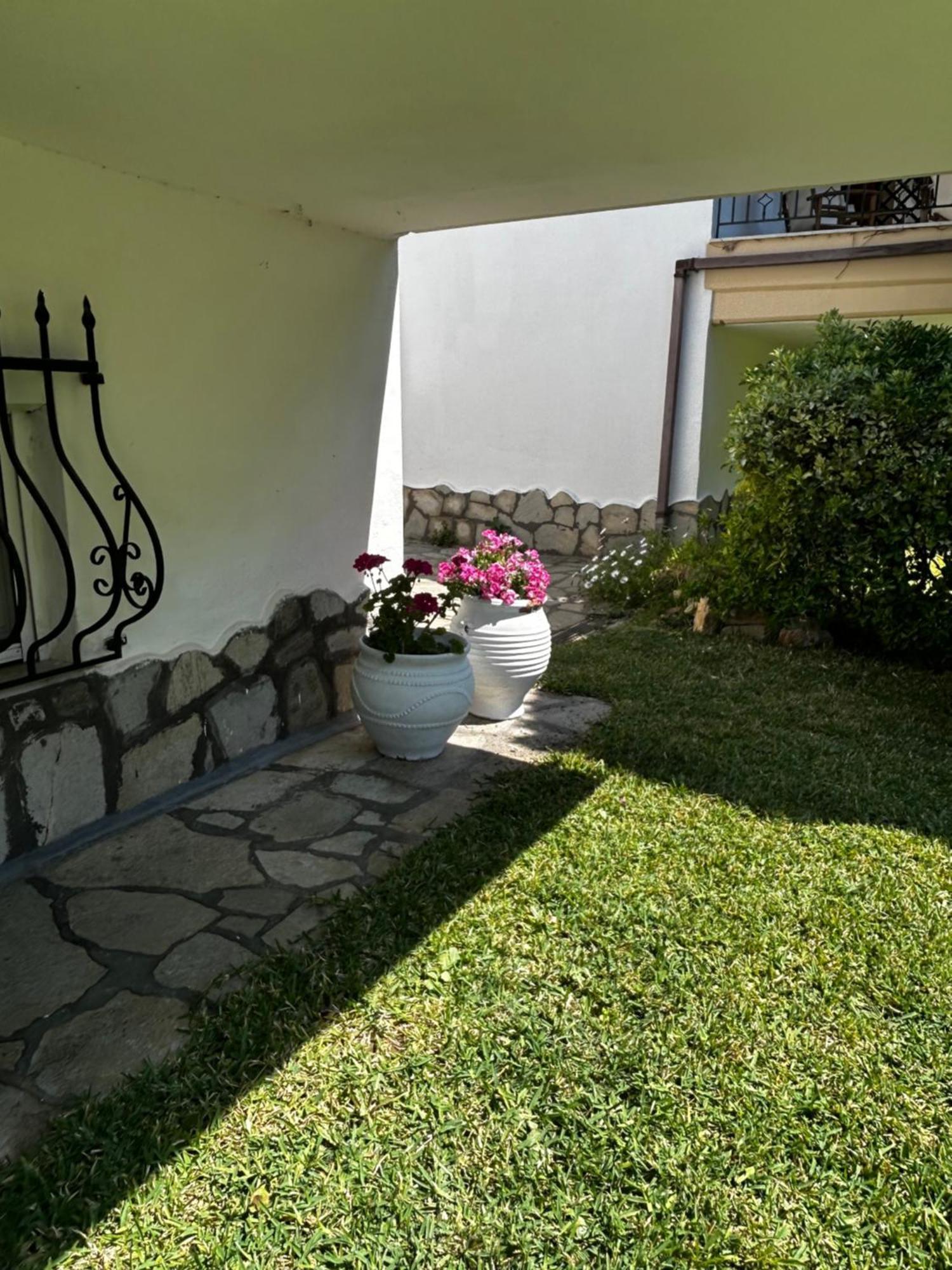 Perfect Hospitality - Elenas House, Nikiti Villa Exteriör bild